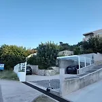 Apartmani Nika